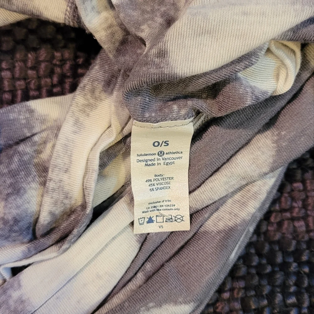 Lululemon Wrap‎ Scarf